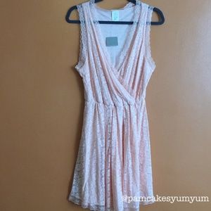 anthropologie • eloise pink lace slip dress